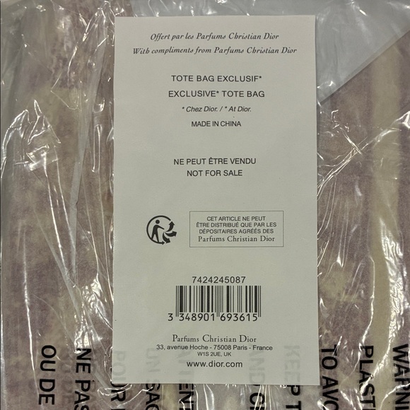 Dior Exclusive Tote Bag - Picture 3 of 3